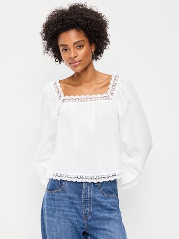بلوزة Old Navy بأكمام طويلة وحواف من الدانتيل - زنابق بيضاء in Saudi Arabia