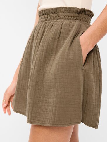 Old Navy Crinkle Gauze Ruffle Waist Mini Skort - Kombu in Saudi Arabia