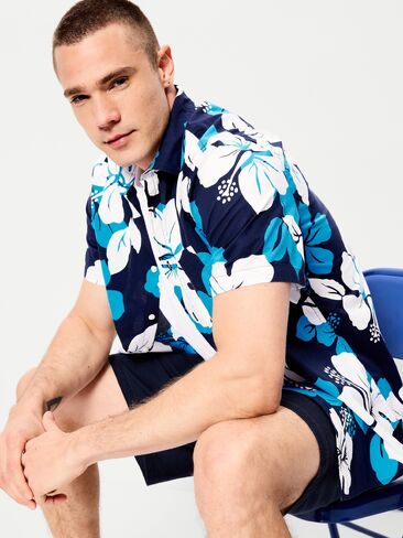 Old Navy Classic Fit Everyday Shirt - Navy Hibiscus in Saudi Arabia