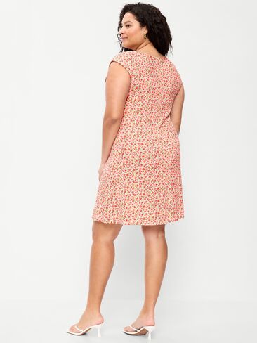 Old Navy Short-Sleeve Scoop-Neck Mini Dress - Red Ditsy in Saudi Arabia