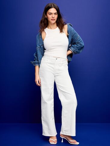 Old Navy High-Waisted Wow Wide-Leg Jeans - Calla Lily White in Saudi Arabia