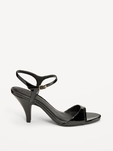 Old Navy Strappy Sandals for Women - Black Jack in Saudi Arabia