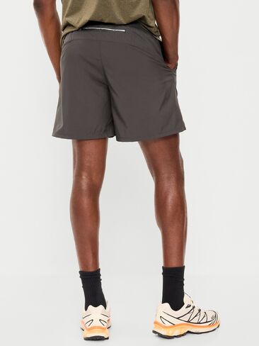 شورت Old Navy Performance Vent Run -- 5 بوصة درزة داخلية - Panther in Saudi Arabia