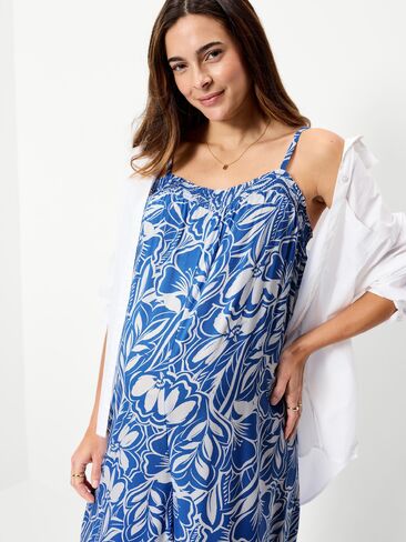 بذلة الحمل Airy من Old Navy - زهور زرقاء كبيرة in Saudi Arabia