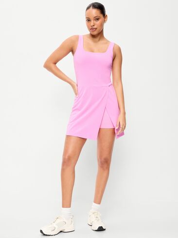 فستان رياضي PowerChill من Old Navy ذو ظهر مجوف - الفاوانيا الكهربائية in Saudi Arabia