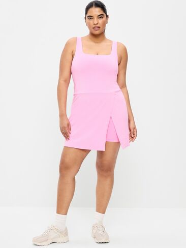 فستان رياضي PowerChill من Old Navy ذو ظهر مجوف - الفاوانيا الكهربائية in Saudi Arabia