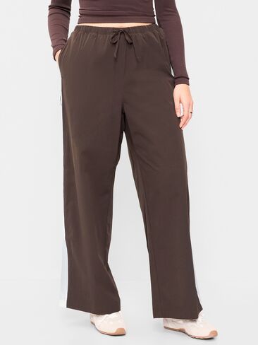بنطال TrekTech خفيف الوزن عالي الخصر من Old Navy - قهوة سوداء in Kuwait