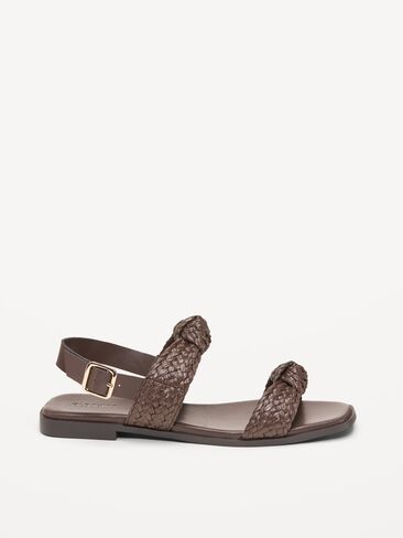 Old Navy Raffia Sandals for Women - Chocolate in Saudi Arabia