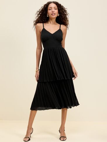 فستان Old Navy The Exception من Old Navy ذو طيات وواسع متوسط ​​الطول - أسود جاك in Saudi Arabia