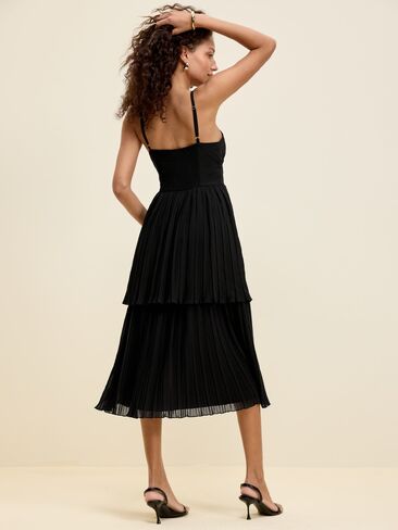 فستان Old Navy The Exception من Old Navy ذو طيات وواسع متوسط ​​الطول - أسود جاك in Saudi Arabia