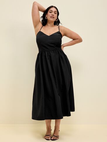 Old Navy The Occasion by Old Navy Fit & Flare Sleeveless Taffeta Midi Dress - Black Jack in Saudi Arabia