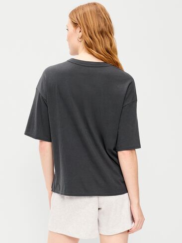 Old Navy Short-Sleeve Loose Crew-Neck T-Shirt - Panther in Saudi Arabia