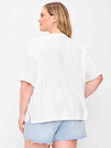 Old Navy Short-Sleeve Loose Crew-Neck T-Shirt - Calla Lilies in Saudi Arabia