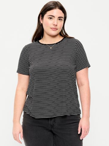 تي شيرت Old Navy Luxe برقبة دائرية - شريط أسود/أبيض in Kuwait