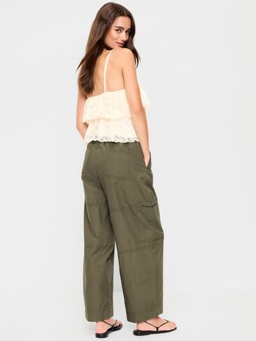 بنطال Old Navy قصير الساق متوسط ​​الارتفاع - أخضر تراثي in Saudi Arabia