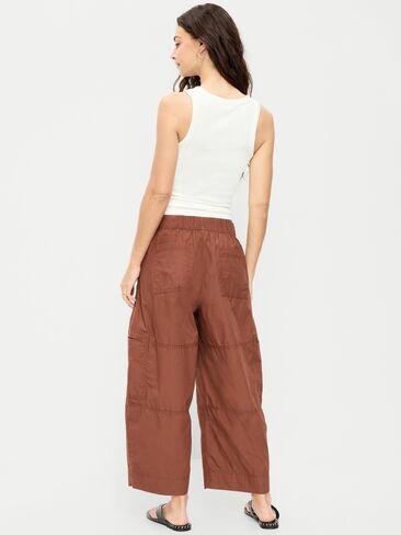 بنطال Old Navy قصير الساق بقصة مستقيمة - كوكو دي مير in Saudi Arabia