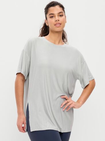 Old Navy CloudMotion Short-Sleeve Tunic - Cloud Cover in Saudi Arabia