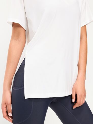 Old Navy CloudMotion Short-Sleeve Tunic - Magnolia in Saudi Arabia
