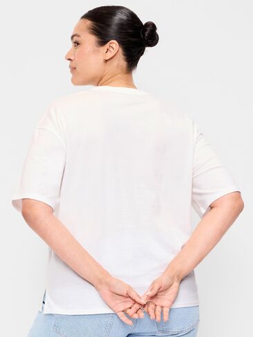 Old Navy Short-Sleeve Loose Graphic T-Shirt - White Lilies in Saudi Arabia