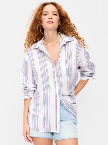 قميص Boyfriend ذو أزرار كبيرة الحجم من Old Navy - شريط أبيض/أرجواني in Kuwait