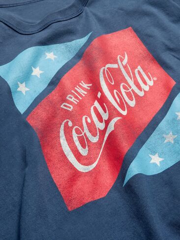تي شيرت Old Navy Coca-Cola® كبير الحجم - أزرق باسيفيك in Kuwait