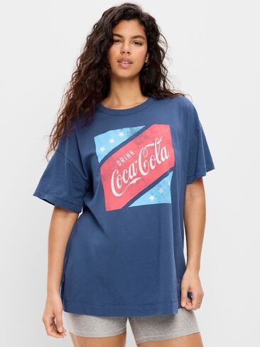تي شيرت Old Navy Coca-Cola® كبير الحجم - أزرق باسيفيك in Kuwait