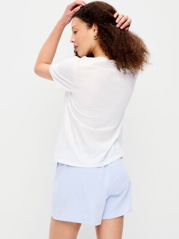 تي شيرت Old Navy EveryWear برقبة دائرية - Calla Lilies in Kuwait