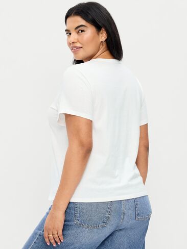 تي شيرت Old Navy EveryWear برقبة دائرية - Calla Lilies in Kuwait