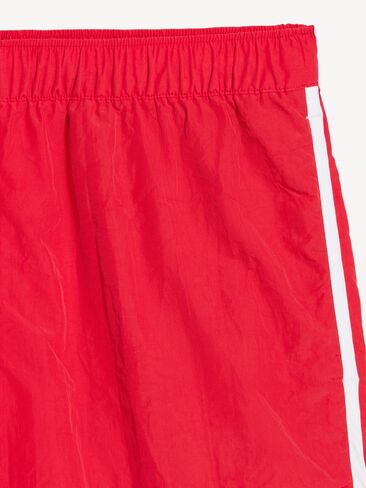 Old Navy Explore Shorts -- 5-inch inseam - Amaryllis in Saudi Arabia