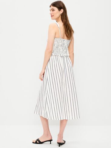 فستان Old Navy مناسب ومتوهج متوسط ​​الطول - شريط كحلي in Saudi Arabia