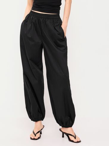 Old Navy Lightweight Pull-On Parachute Pants - Black Jack in Saudi Arabia
