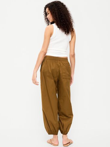 بنطال باراشوت خفيف الوزن من Old Navy - هيكوري in Saudi Arabia