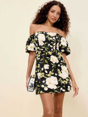 Old Navy The Occasion by Old Navy Fit & Flare Puff-Sleeve Taffeta Mini Dress - Black Floral in Saudi Arabia