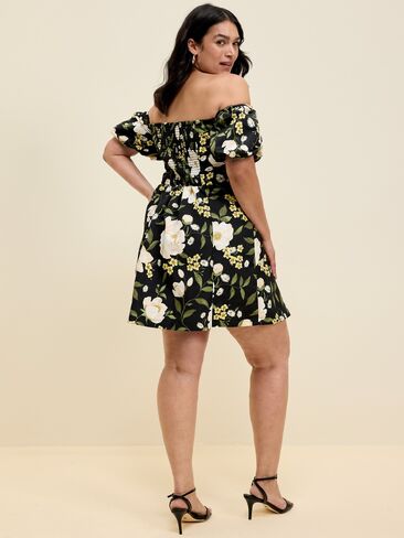 Old Navy The Occasion by Old Navy Fit & Flare Puff-Sleeve Taffeta Mini Dress - Black Floral in Saudi Arabia