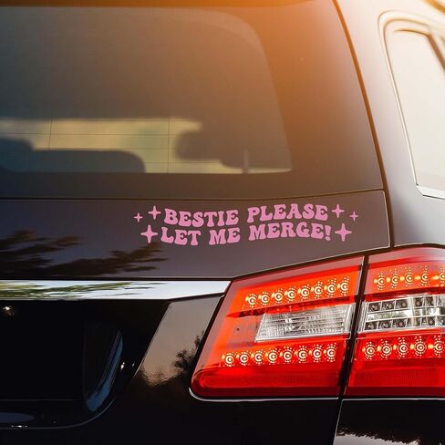 ملصق Bestie Please Let Me Merge Bumper، ملصقات سيارات مضحكة للنساء، ملصقات سيارة ذاتية اللصق بمقاسين للمصدات والشاحنات والدراجات النارية والدراجات وشارات نافذة السيارة (وردي) in Kuwait