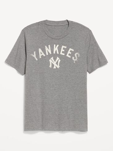 Old Navy New York Yankees T-Shirt for Men - New York Yankees in Saudi Arabia