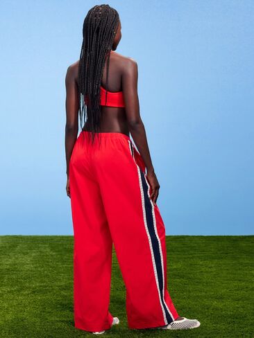 Old Navy FIFA World Cup 26™ USA Track Pants for Women - USA in Saudi Arabia