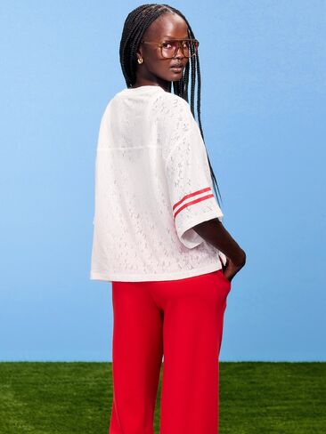 Old Navy FIFA World Cup 26™ USA Boxy Lace V-Neck T-Shirt for Women - USA in Saudi Arabia