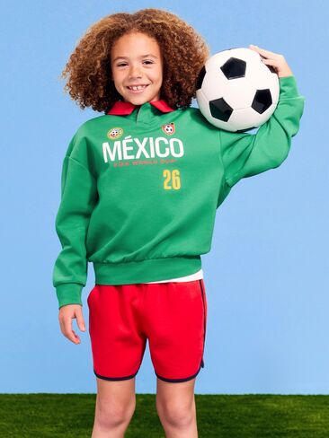 Old Navy FIFA World Cup 26™ Mexico Dynamic Fleece Collared Graphic Sweatshirt for Kids - Mexico in Saudi Arabia