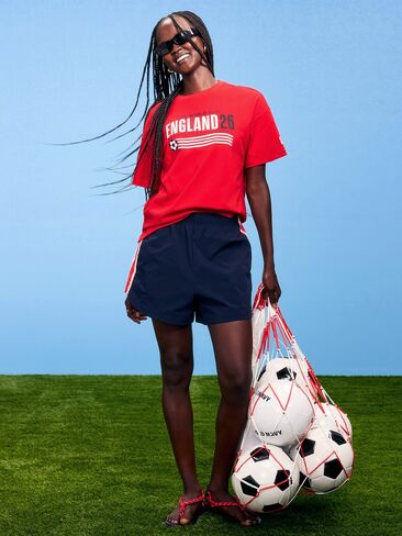 Old Navy FIFA World Cup 26™ England Vintage Crew-Neck T-Shirt for Women - England in Saudi Arabia