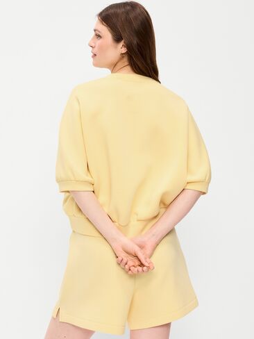 بلوزة Old Navy Bounce Fleece بأكمام طويلة - أصفر زبدة in Kuwait