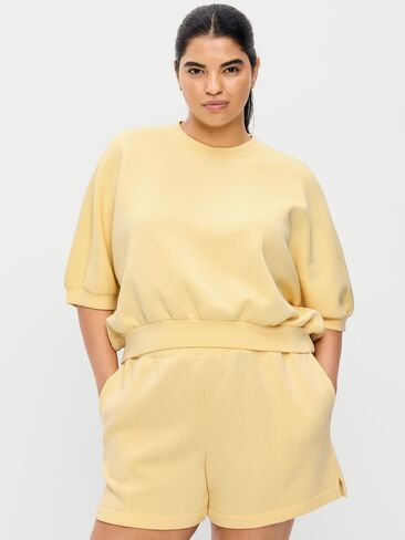 بلوزة Old Navy Bounce Fleece بأكمام طويلة - أصفر زبدة in Kuwait
