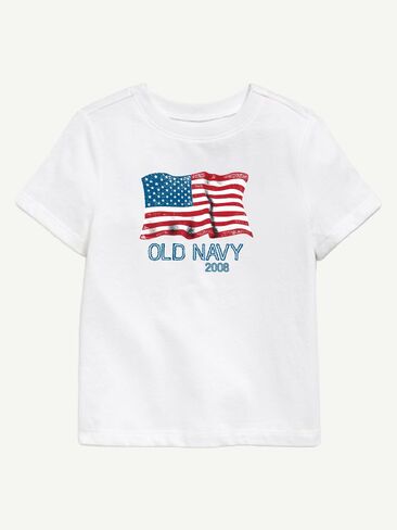 تي شيرت مطبوع عليه علم Old Navy Heritage 2008 للأطفال الصغار - أبيض in Kuwait