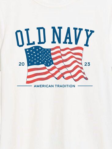 تيشيرت بطبعة علم للنساء من Old Navy Heritage 2023 - أبيض in Kuwait