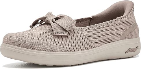 حذاء Skechers للسيدات سهل الارتداء بدون استخدام اليدين مناسب للقوس - جيما in Kuwait
