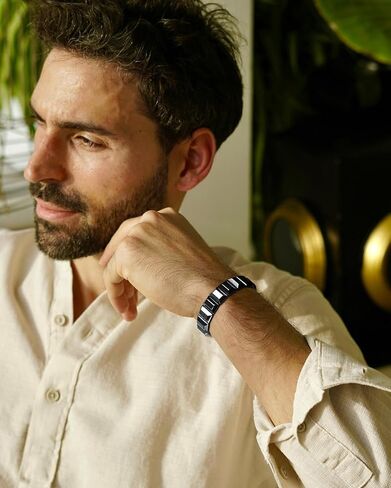 الهيماتيت سوار الرجال الأحجار الطبيعية الأساور المصنوعة يدويا يعيد الطاقة الذكورية الذكور شفاء أساور للرجال هدايا المجوهرات ملهمة in Kuwait