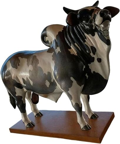 Handcrafted Brazilian Bulls Liquor Dispenser 2L Capacity with Wooden Base Bar Decors in Saudi Arabia