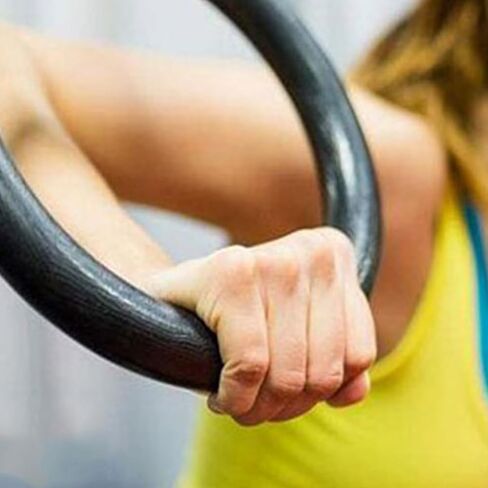 حلقة على شكل حرف D من CLISPEED مكونة من قطعتين، حلقة تدريب عضلية متقاطعة، قوة كمال الأجسام، حلقات بديلة للتدريب البلاستيكي، وزن الجسم أسود للتمارين الرياضية واللياقة البدنية in Saudi Arabia
