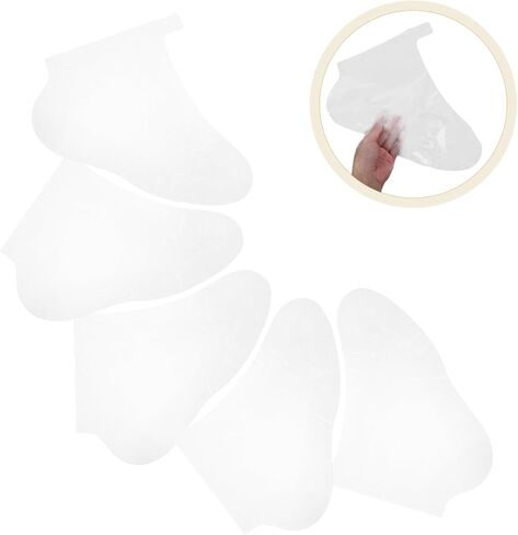 100pcs Foot Covers Plastic Shoe Covers for Rain Water-Resistant Feet Bags Pedicure Liners Spa Use Breathable Plastic Socks in Saudi Arabia