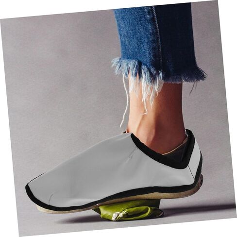 Healeved 2 Pairs Non Slip Barber Shoe Covers Protective Haircut Shoe Covers for Indoor Outdoor Salon Use Ventilated and Adaptable Fit for Hair Stylists and Grooming Professionals in Saudi Arabia